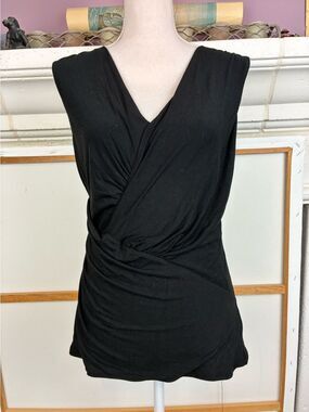 White House Black Market Twist-Front V-Neck Double Knit Sleeveless Top, shaping!